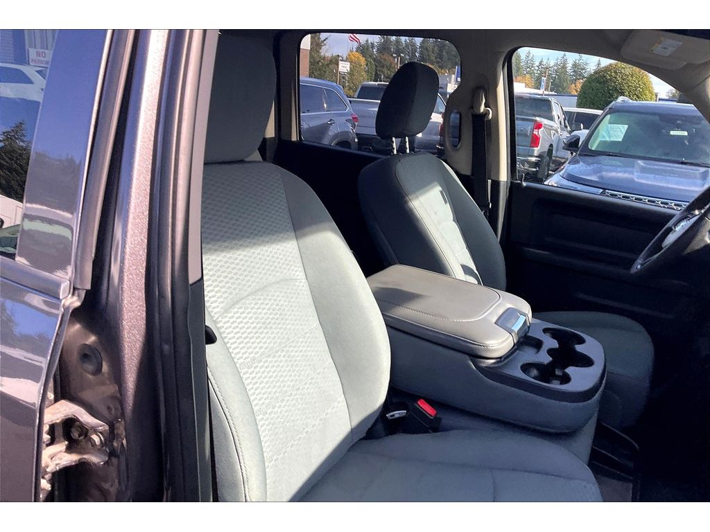 2016 Ram 1500 Tradesman photo 7