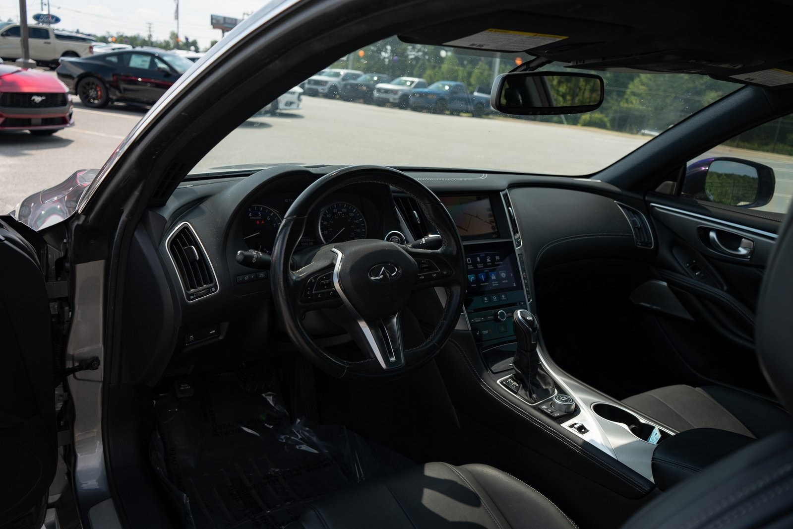 2018 Infiniti Q60 3.0t Luxe photo 12