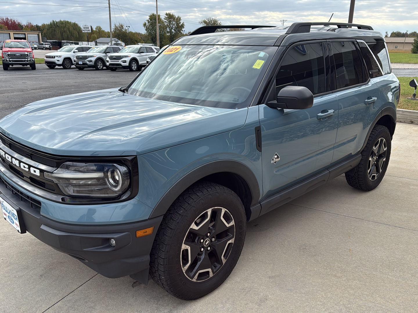 2021 Ford Bronco Sport Outer Banks photo 3