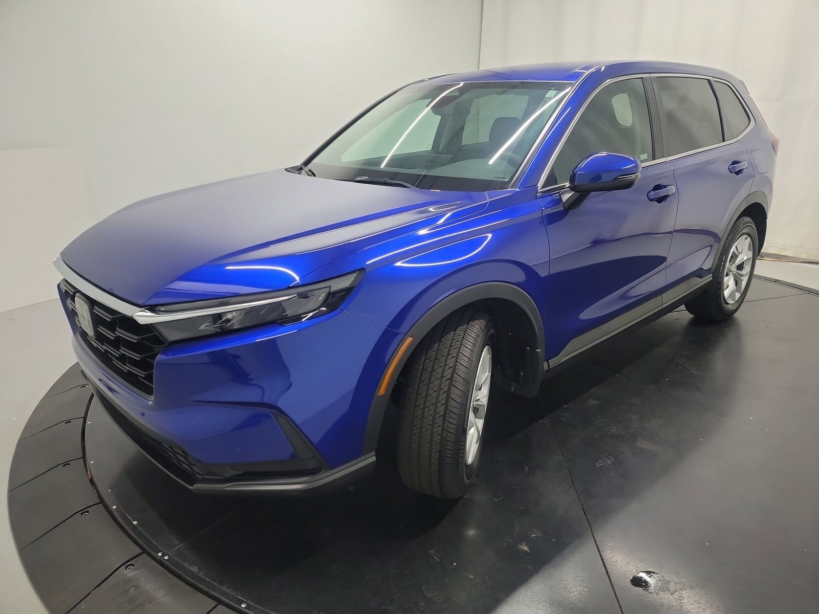 2025 Honda CR-V LX photo 4