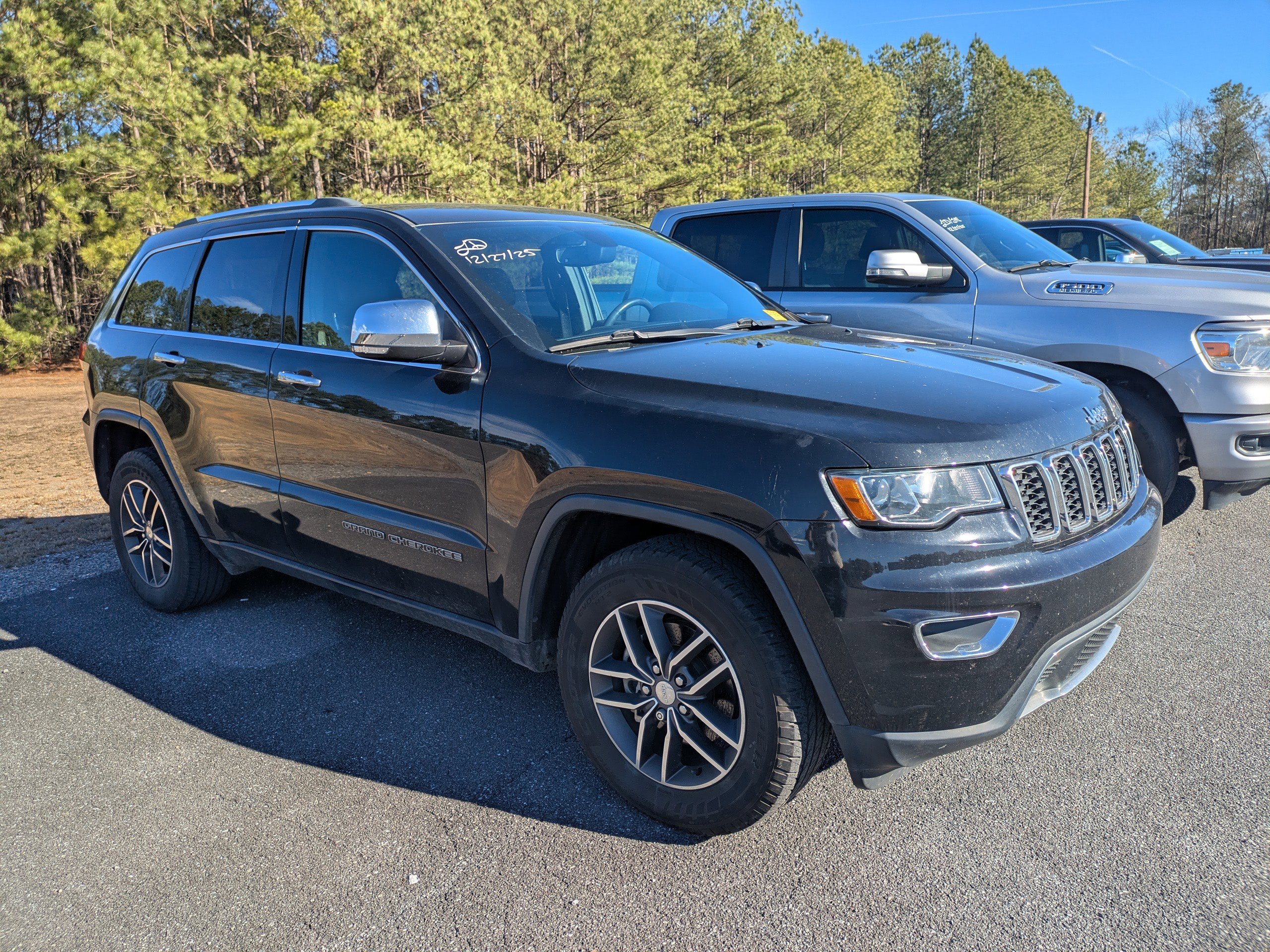 2018 Jeep Grand Cherokee Limited's photo