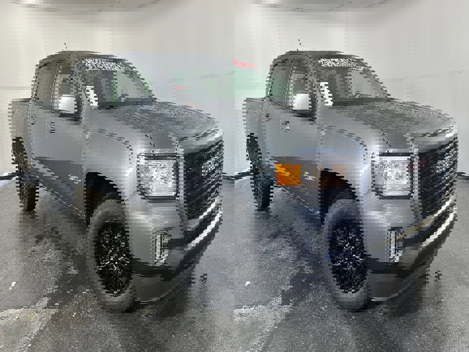 2022 GMC Canyon Elevation's photo