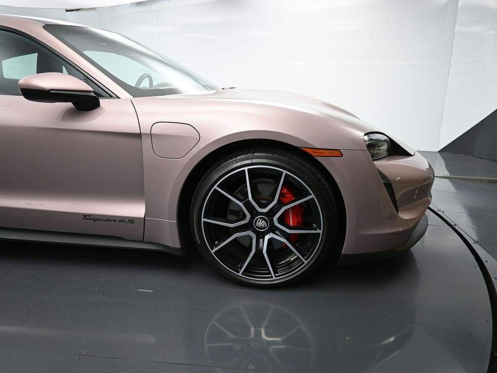 2022 Porsche Taycan 4S photo 19