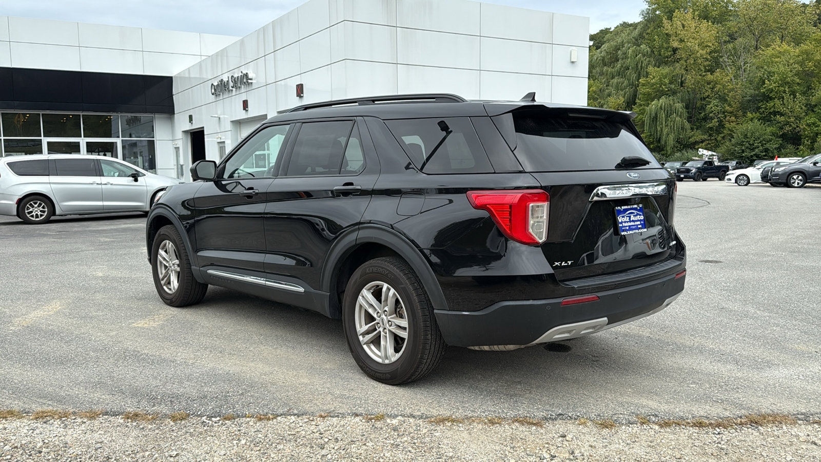 2022 Ford Explorer XLT photo 3