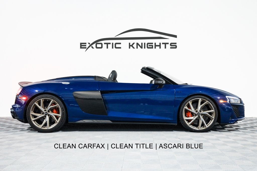 2023 Audi R8 Performance's photo