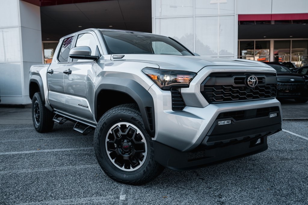2025 Toyota Tacoma TRD Off Road's photo