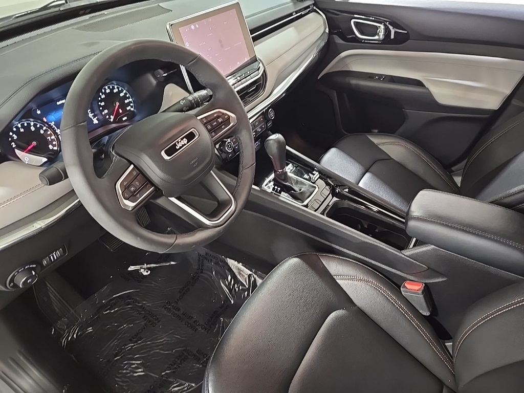 2024 Jeep Compass Limited photo 15