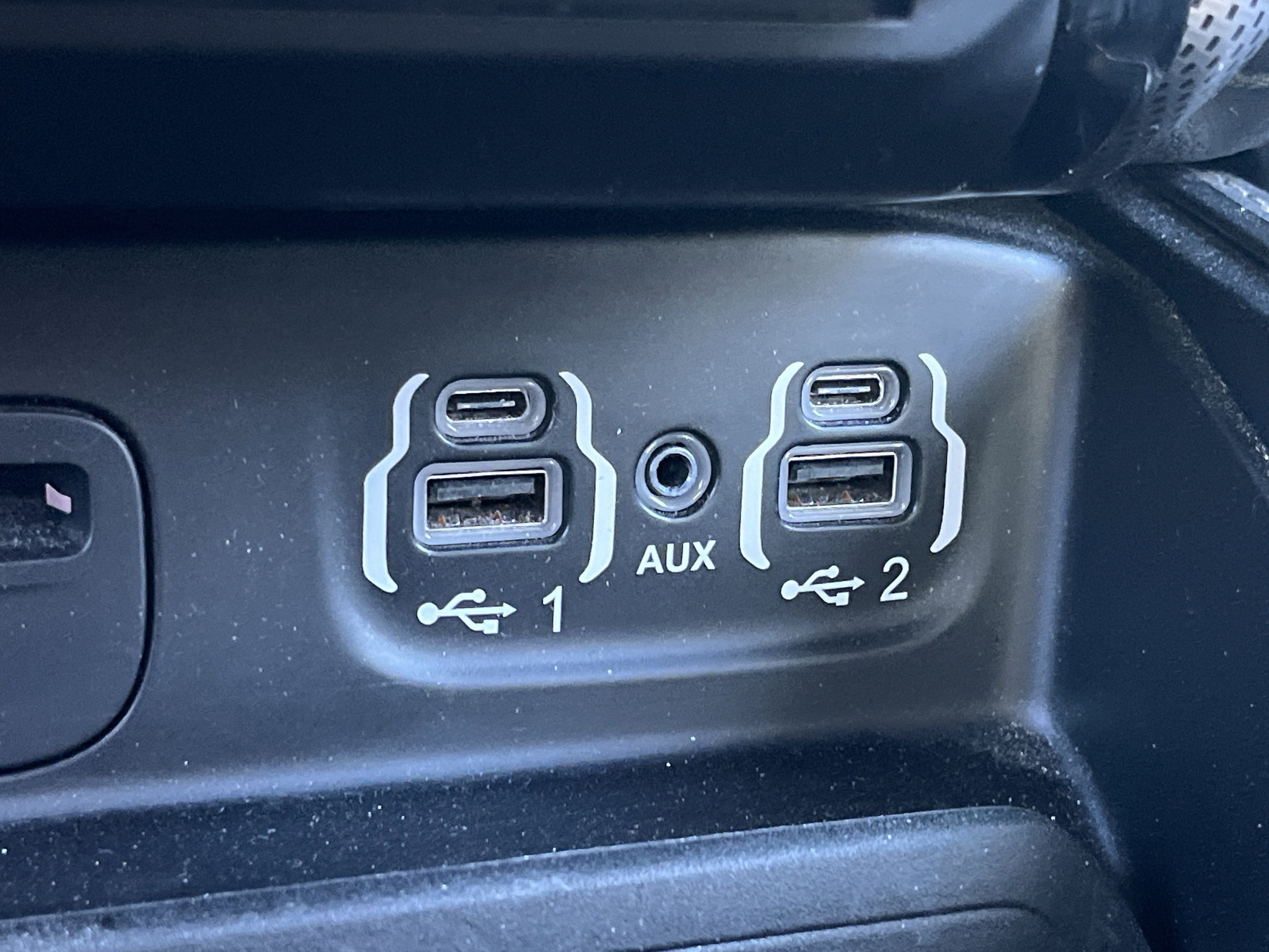 2019 Ram 1500 Limited photo 2