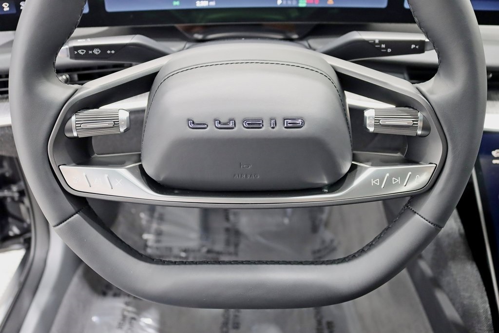 2025 Lucid Air Touring photo 14