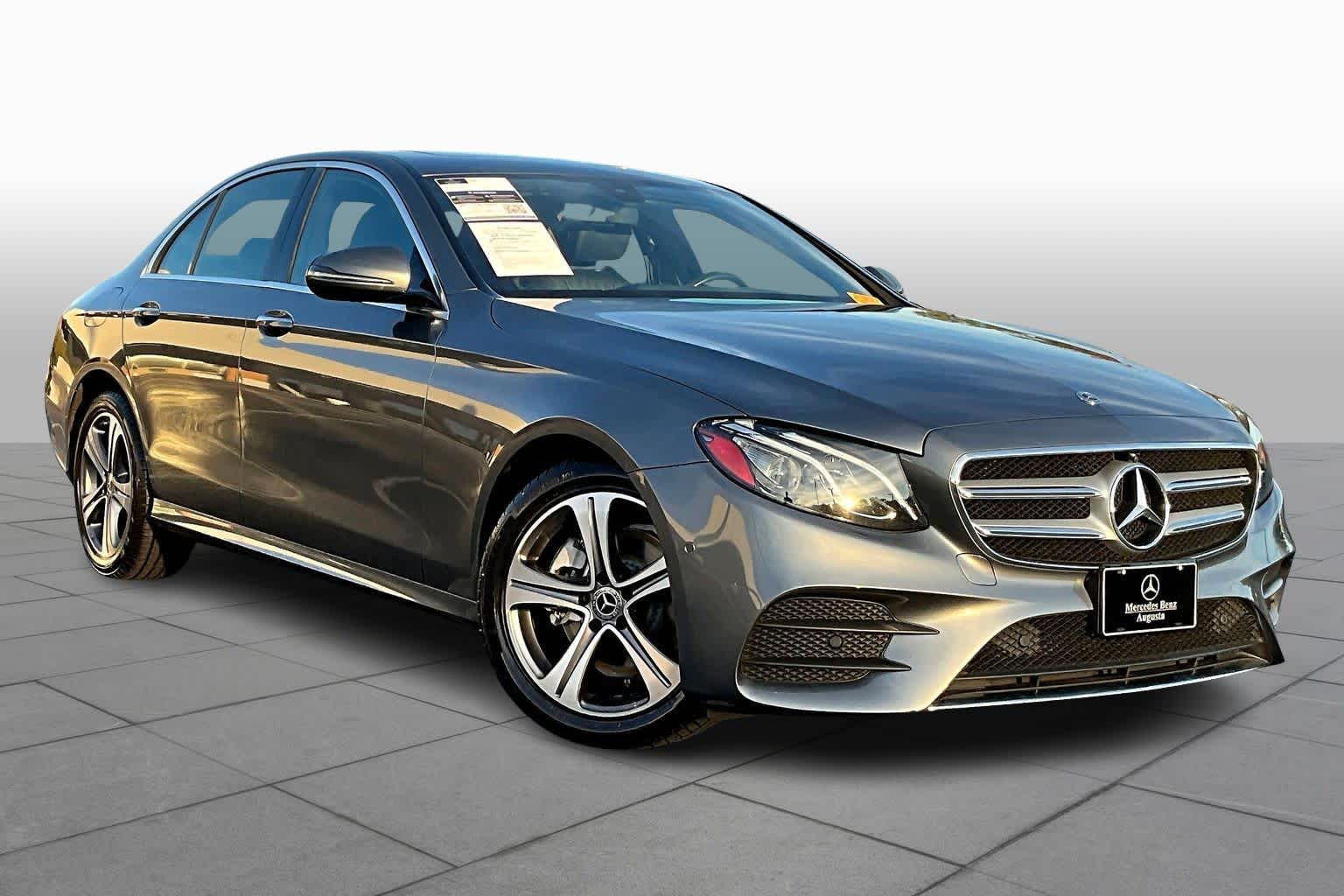 2019 Mercedes Benz E 300 4MATIC photo 2