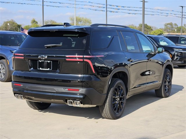 2026 Chevrolet Traverse photo 3