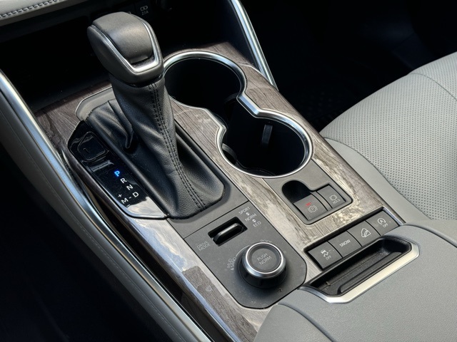 2021 Toyota Highlander Limited photo 16