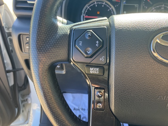 2024 Toyota 4Runner TRD Off-Road photo 23
