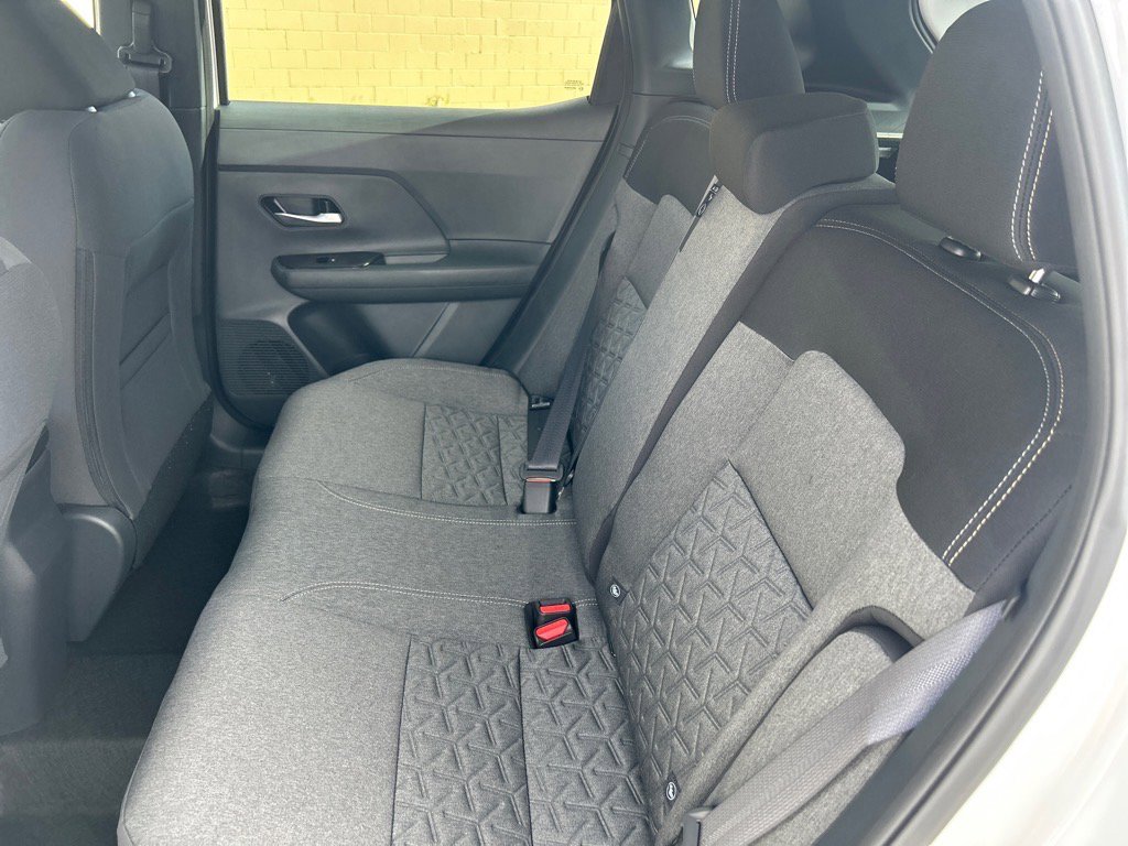 2026 Nissan Kicks SV photo 4