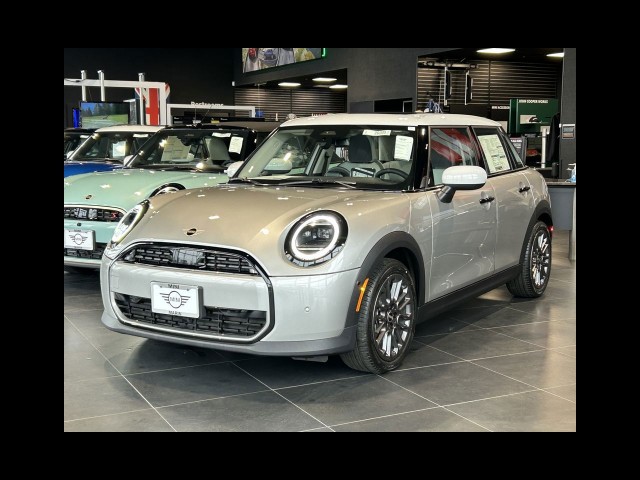 New 2026 MINI COOPER C 4 DOOR SIGNATURE PLUS's photo