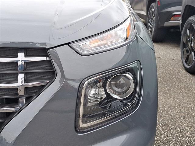 2026 Hyundai Venue SEL photo 4