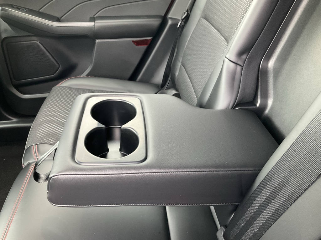 2025 Ford Escape ST-Line photo 17