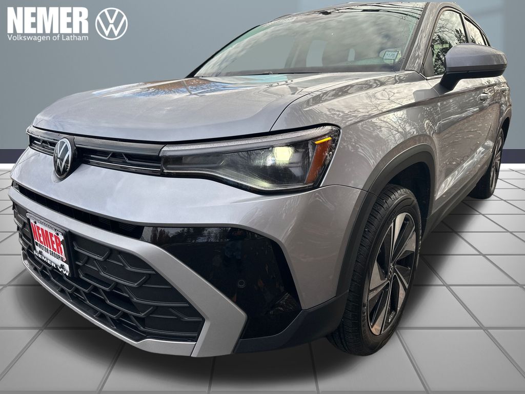 2025 Volkswagen Taos SE