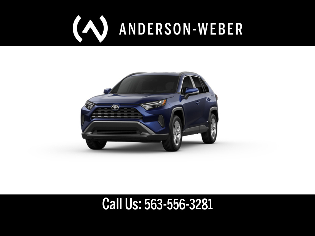 2025 Toyota RAV4 XLE's photo