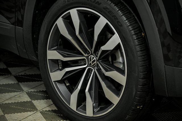 2022 Volkswagen Atlas V6 SE Technology photo 3