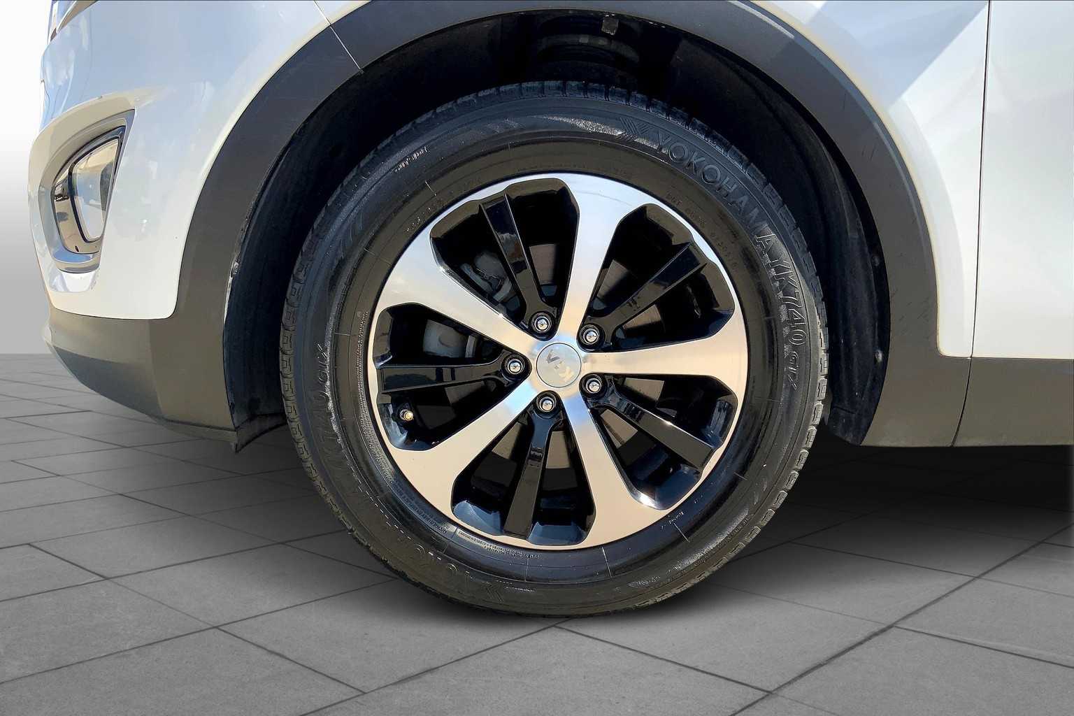 2016 Kia Sorento EX photo 6