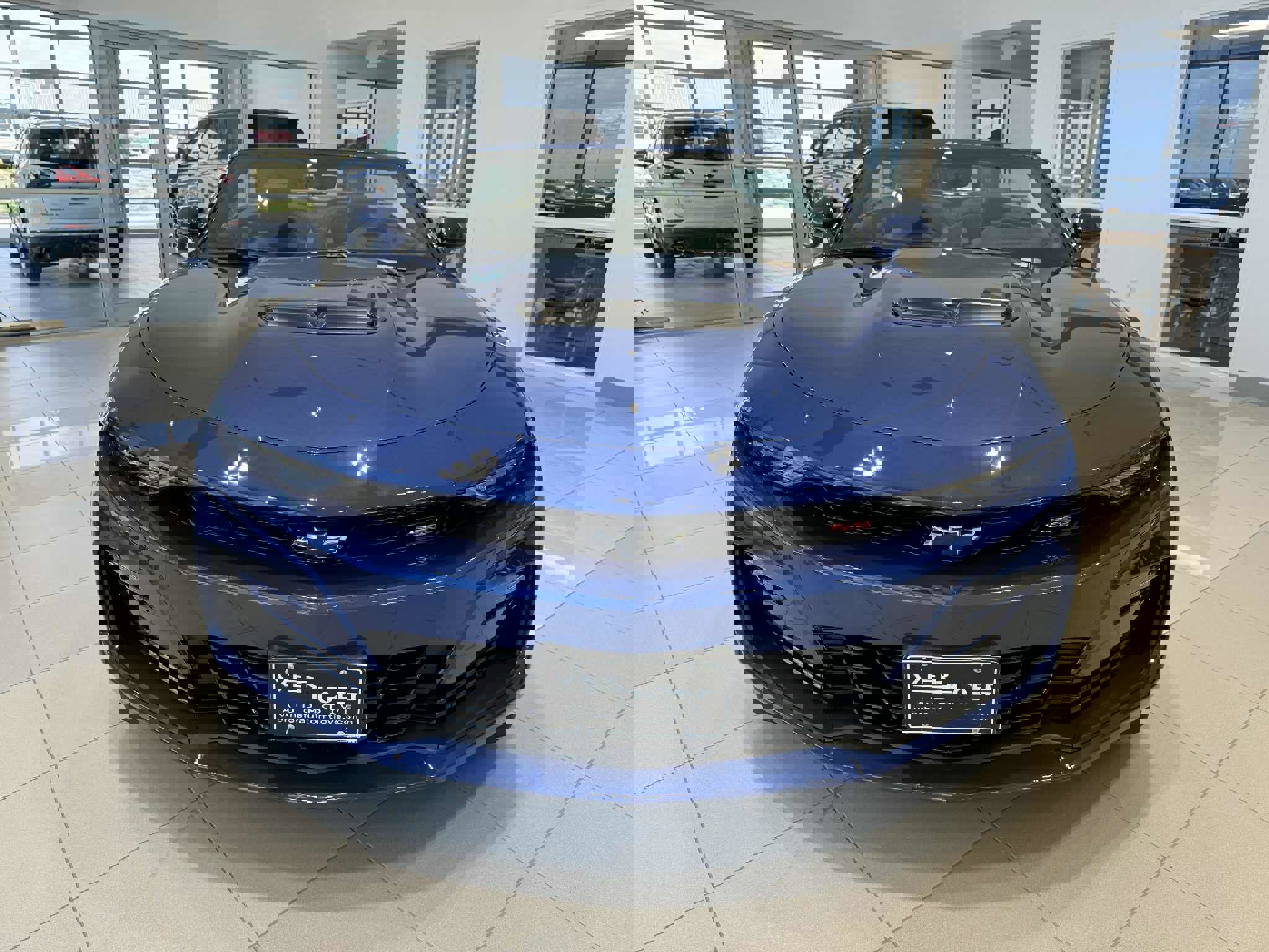 2023 Chevrolet Camaro 2SS photo 2