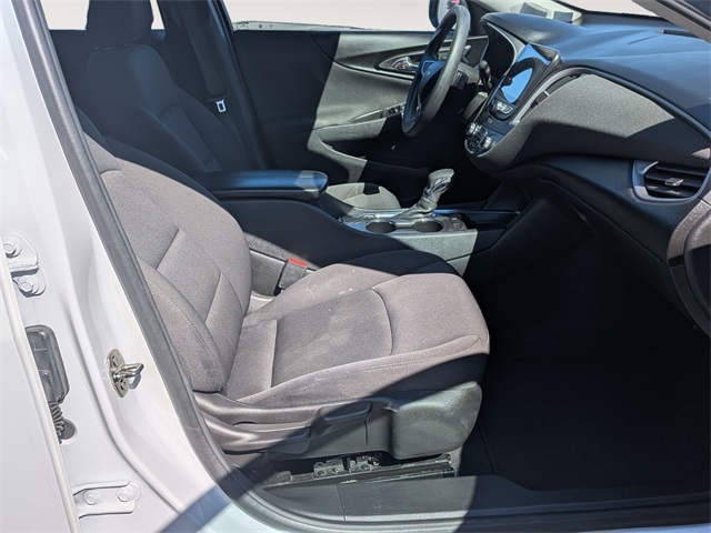 2022 Chevrolet Malibu 1LT photo 28