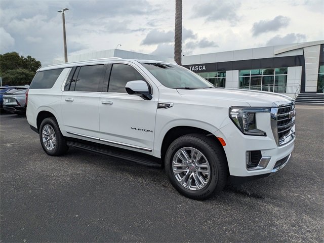 2024 Gmc Yukon XL SLT photo 2