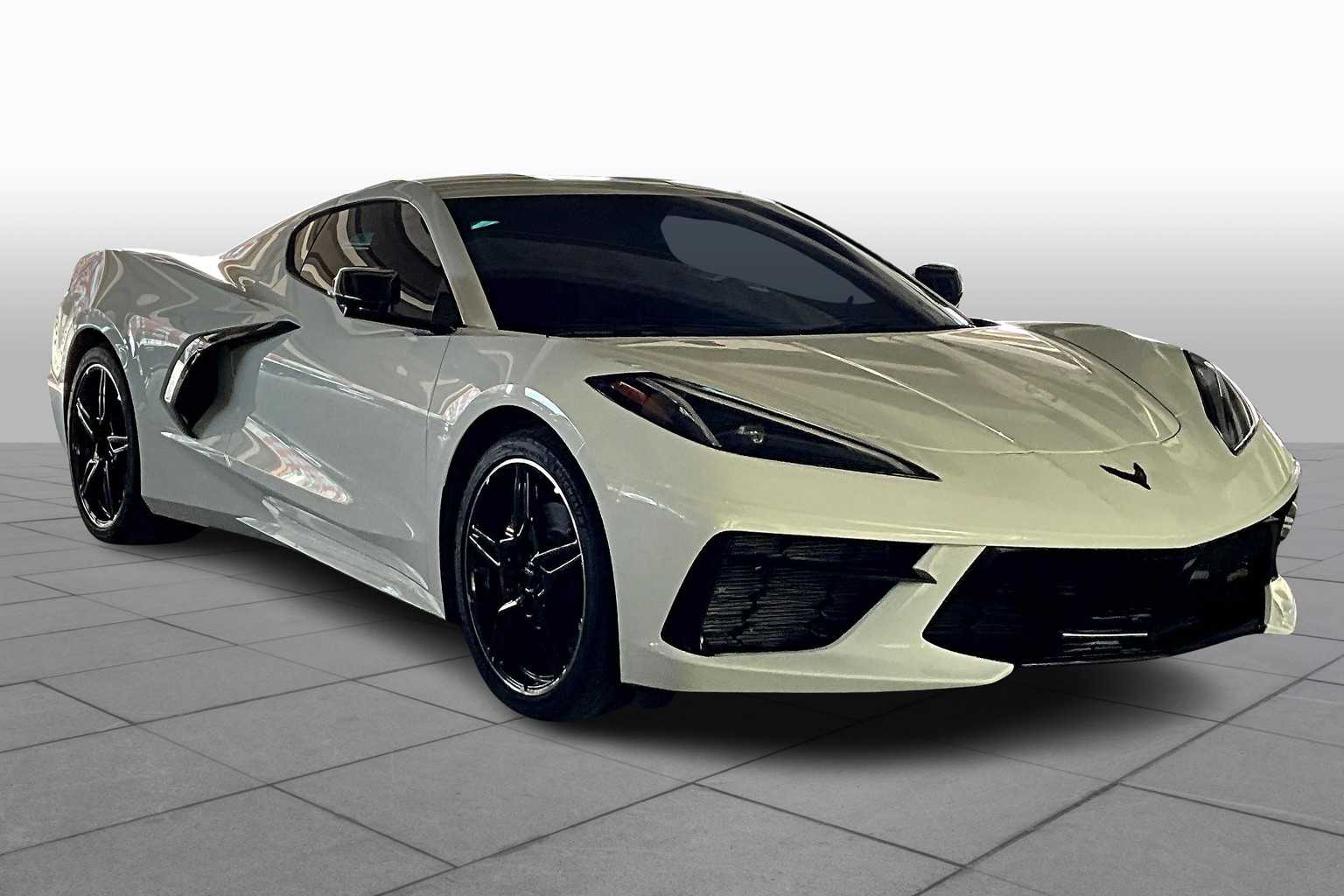 2025 Chevrolet Corvette 1LT photo 2