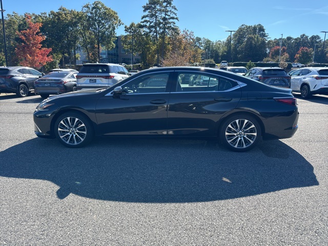 2019 Lexus ES 350 Luxury photo 4