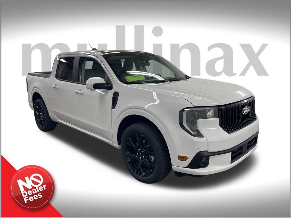 2025 Ford Maverick Lobo's photo