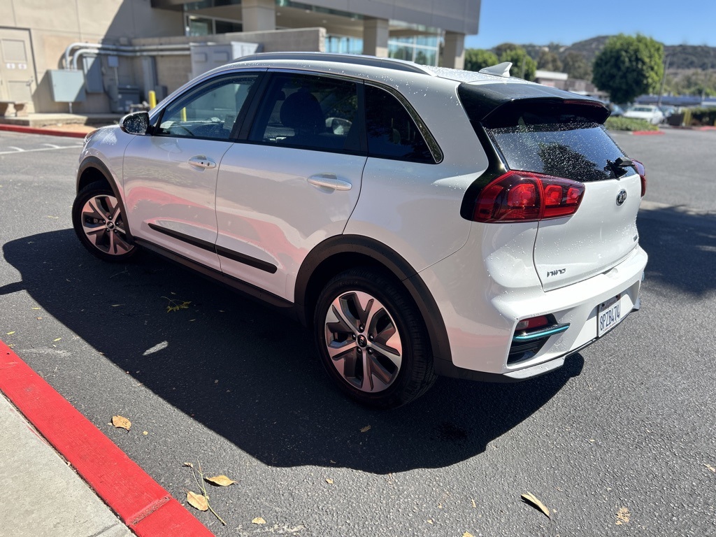2019 Kia Niro EV EX photo 2
