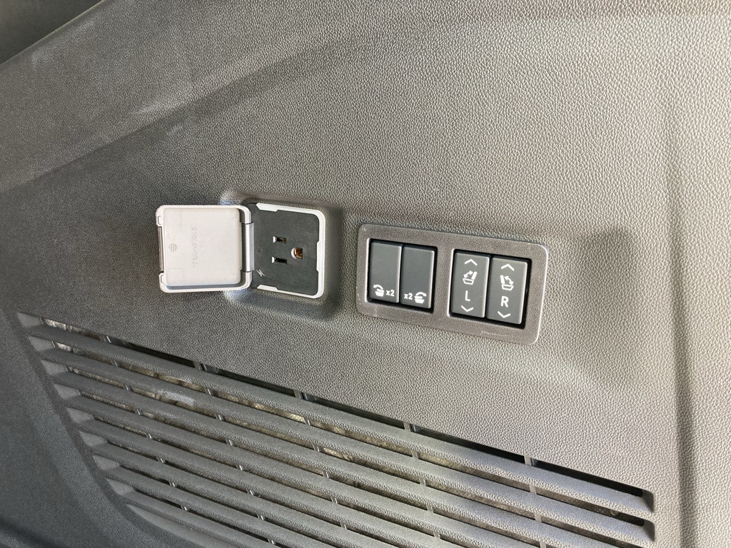 2026 Chevrolet Suburban RST photo 16