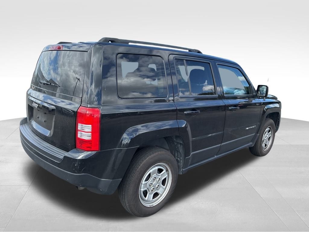 2014 Jeep Patriot Sport photo 4