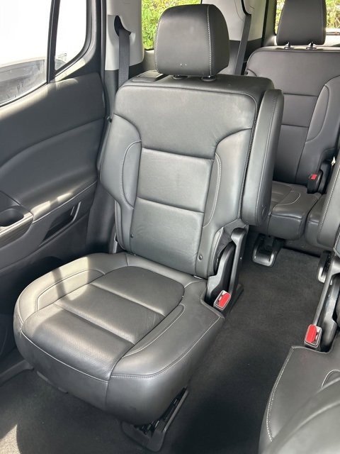 2023 Gmc Acadia SLT photo 4