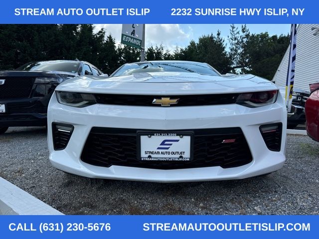 2018 Chevrolet Camaro 2SS photo 2