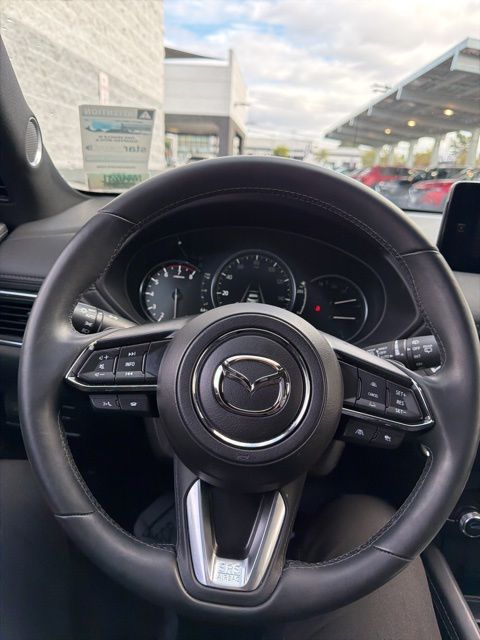 2025 Mazda CX-5 2.5 Turbo Signature photo 4