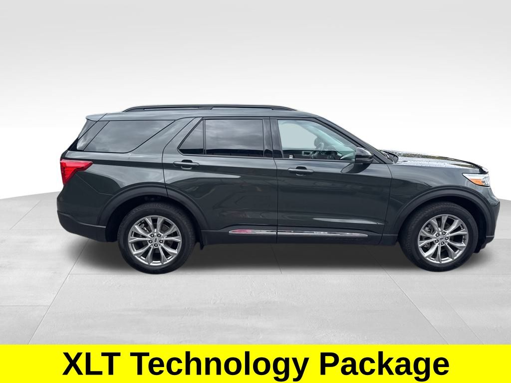 2024 Ford Explorer XLT photo 5