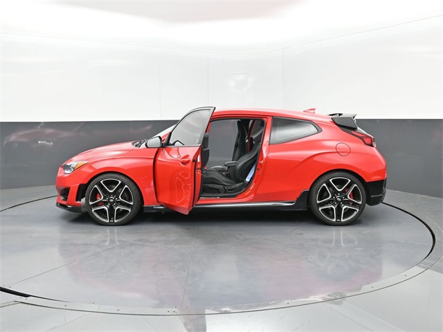 2022 Hyundai Veloster N Base photo 37
