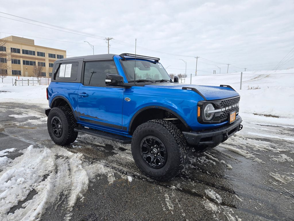 2021 Ford Bronco 2-Door Wildtrak's photo