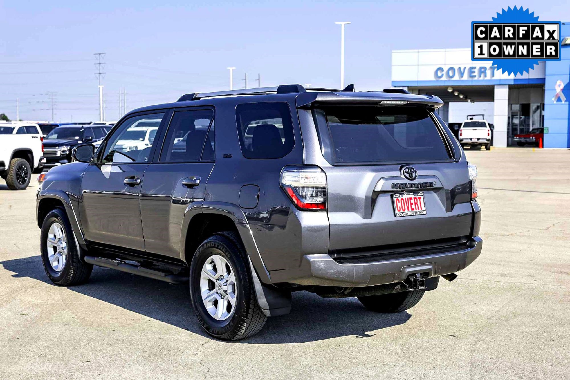 2023 Toyota 4Runner SR5 photo 4