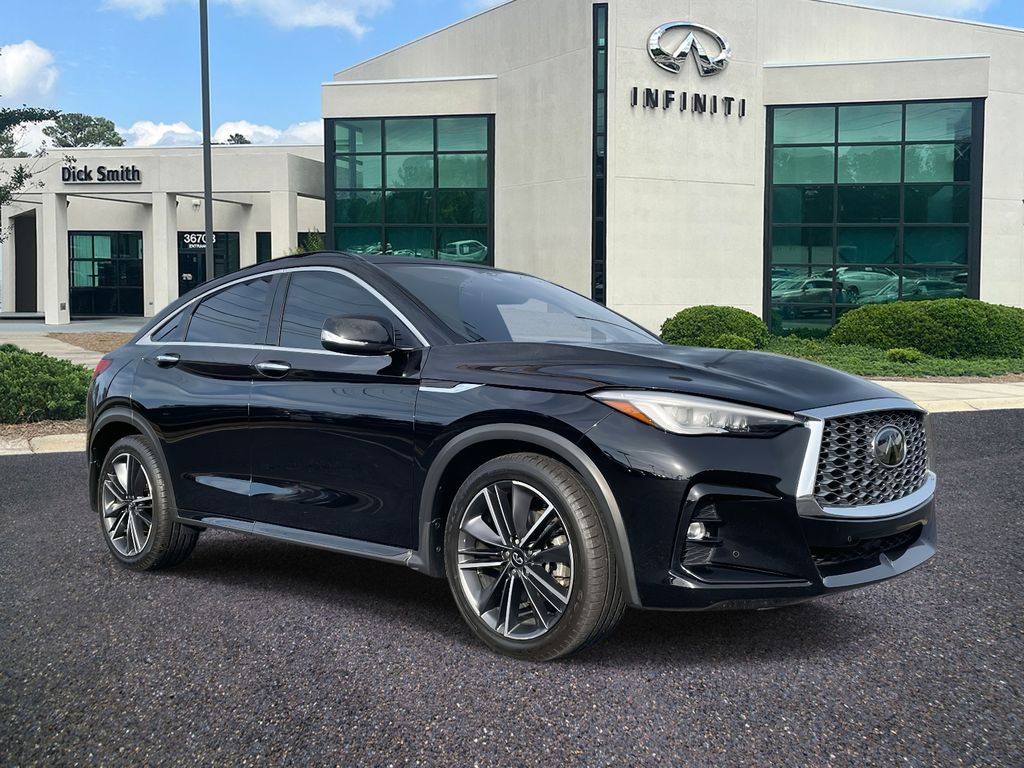 2023 INFINITI QX55 Essential's photo
