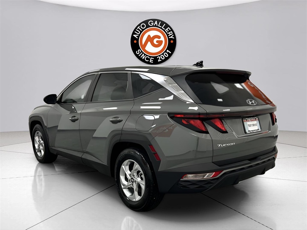 2024 Hyundai Tucson SE photo 3