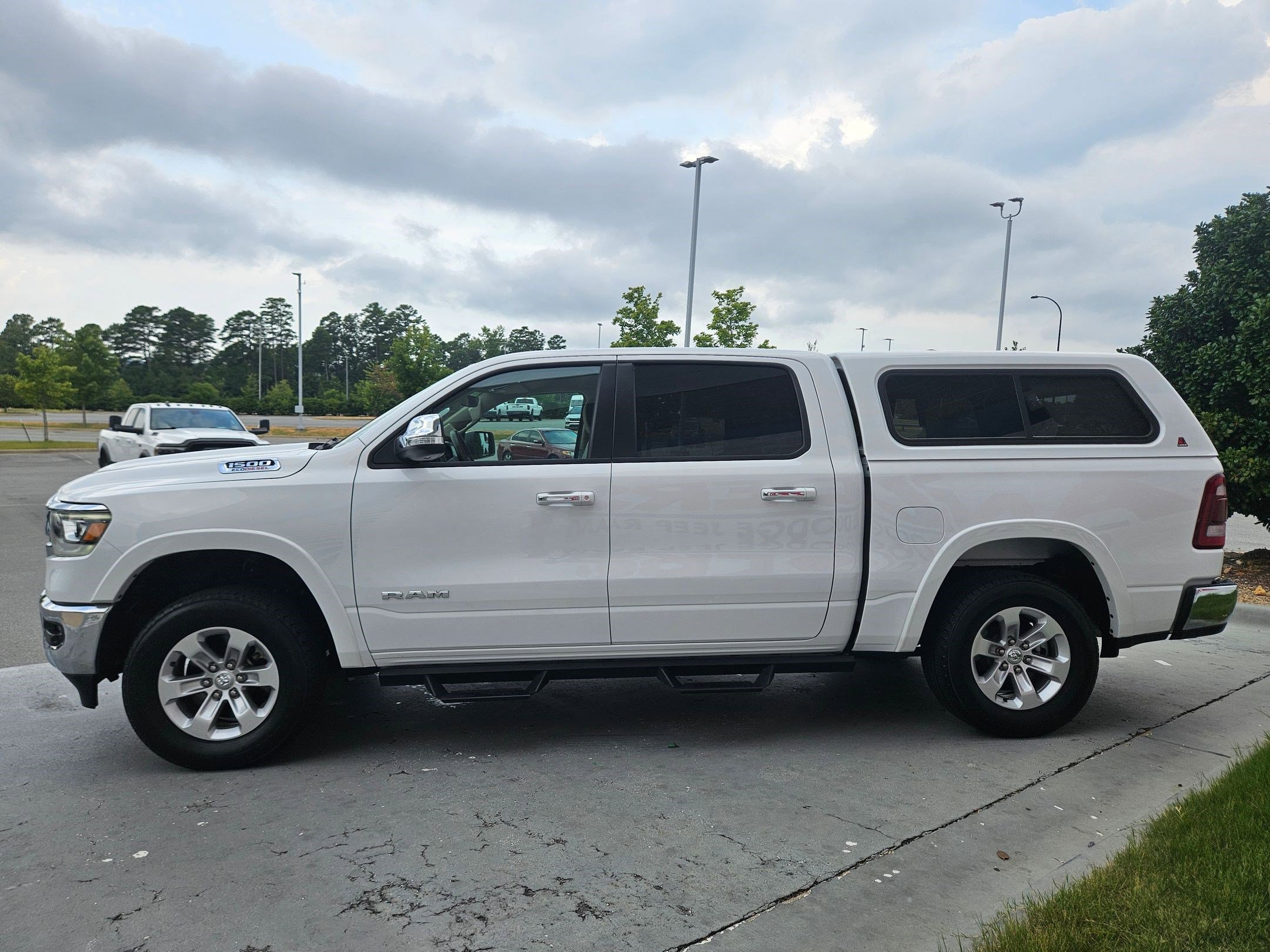 2021 Ram 1500 Laramie photo 4