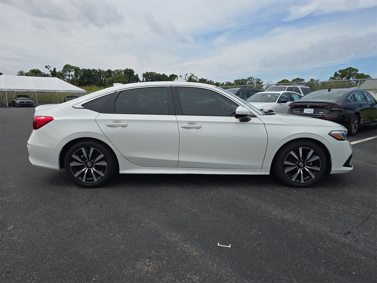 2023 Honda Civic EX photo 2