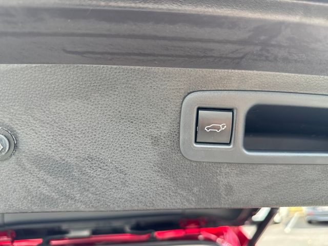 2021 Toyota Highlander XLE photo 43