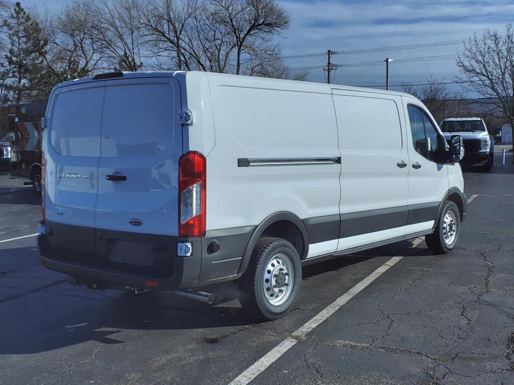 2024 Ford Transit Cargo Van photo 3