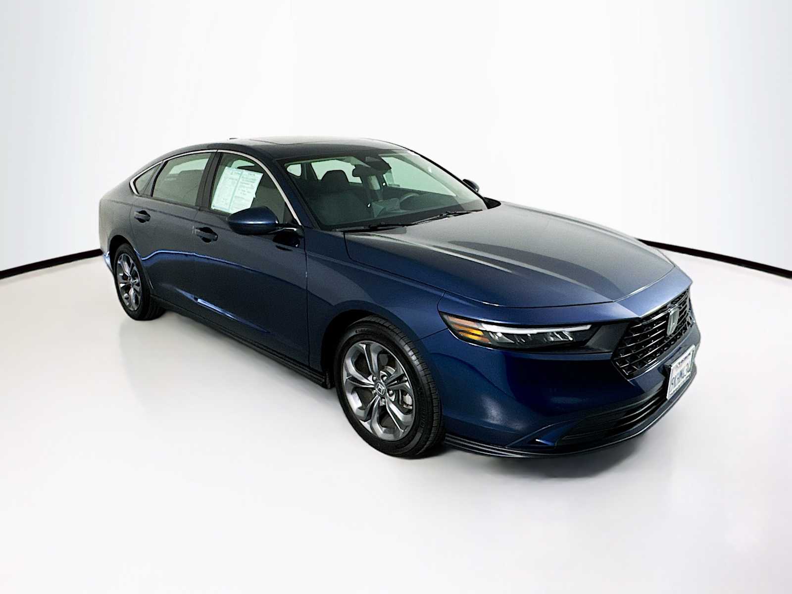 2024 Honda Accord EX's photo