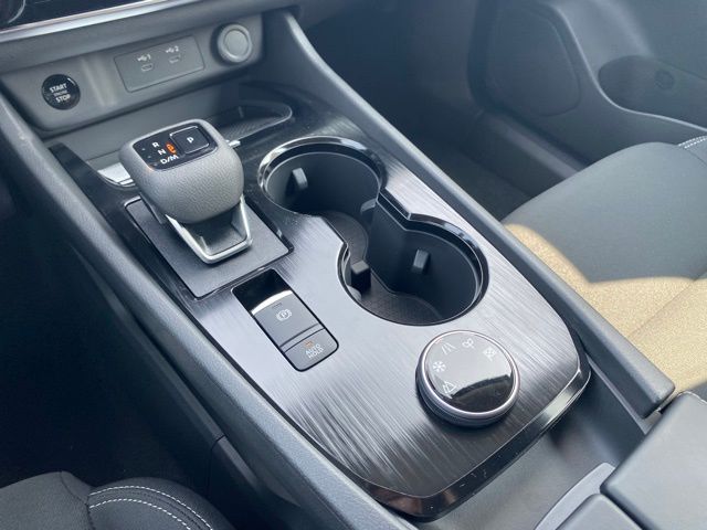 2026 Nissan Rogue S photo 12