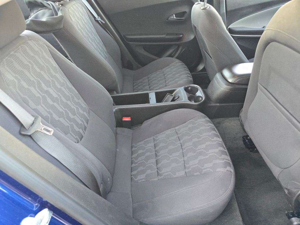 2013 Chevrolet Volt Base photo 21
